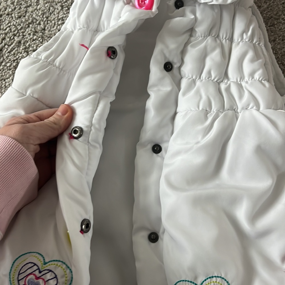 Girls vest - Picture 4 of 4